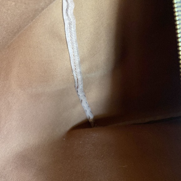 Louis Vuitton Authentic Monogram Keepall Weekender Bag - Picture 9 of 14